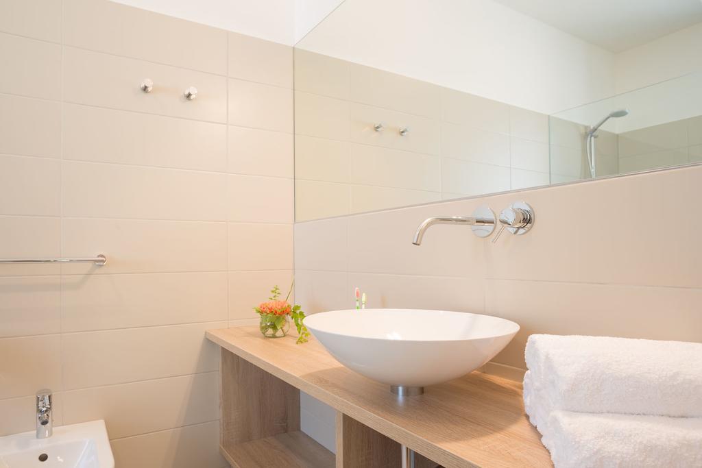 Ferienwohnungen Hochbrunner Terlano Extérieur photo